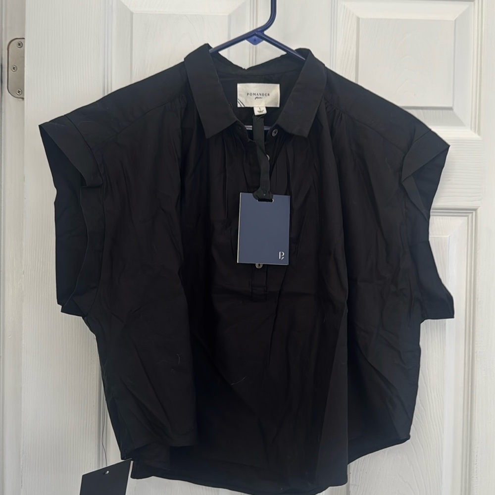 NWT pomander place black cropped blouse -large